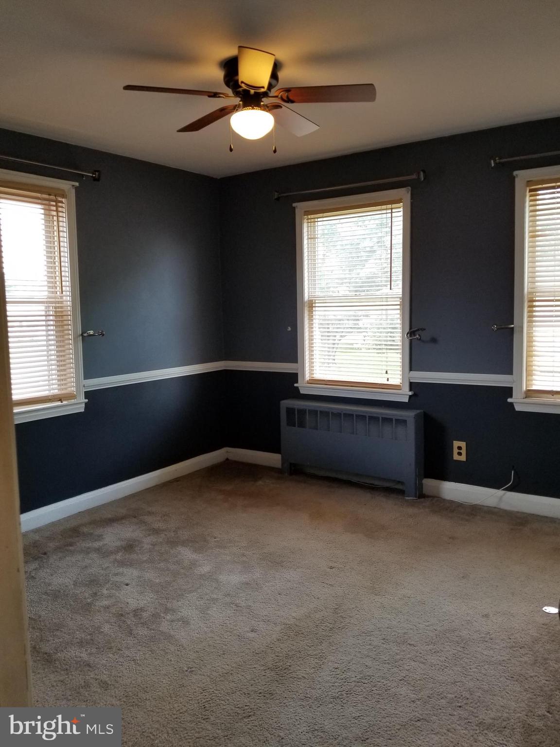 PHILADELPHIA HEIGHTS - Residential