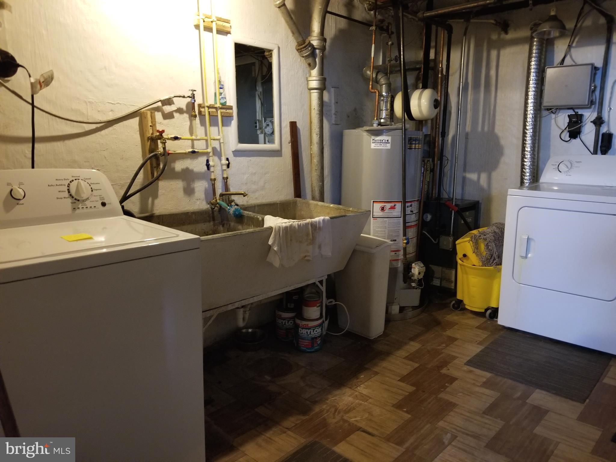 PHILADELPHIA HEIGHTS - Residential