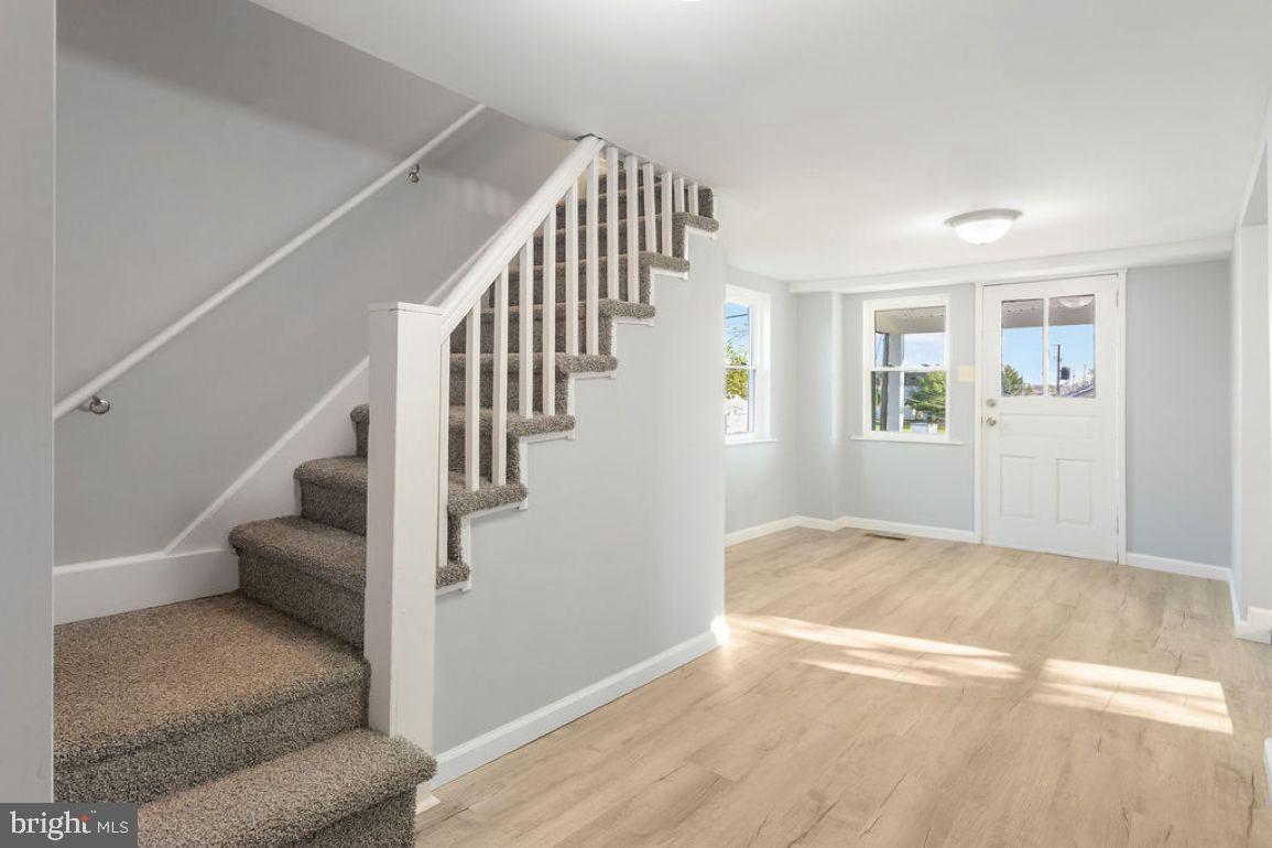 ABBOTTSTOWN - Residential