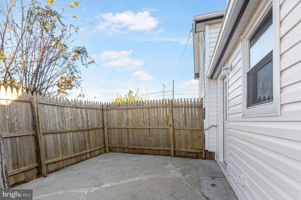 ABBOTTSTOWN - Residential