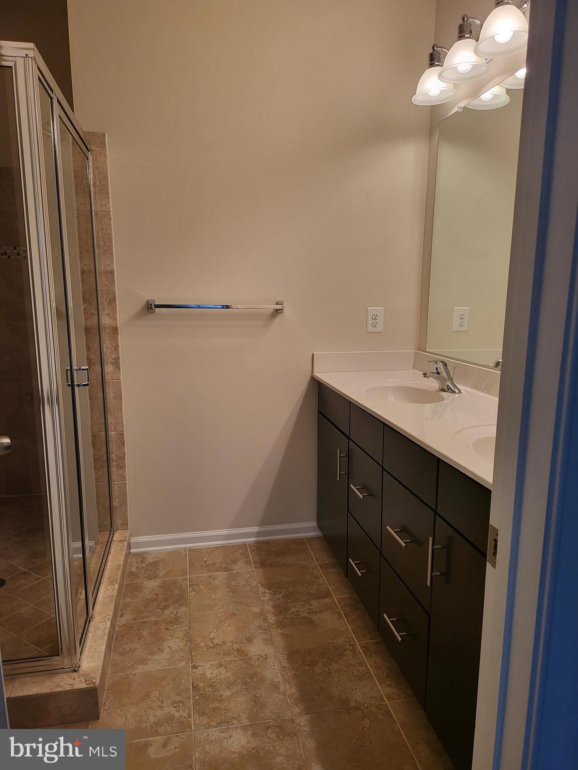 POTOMAC OVERLOOK CONDO - Residential