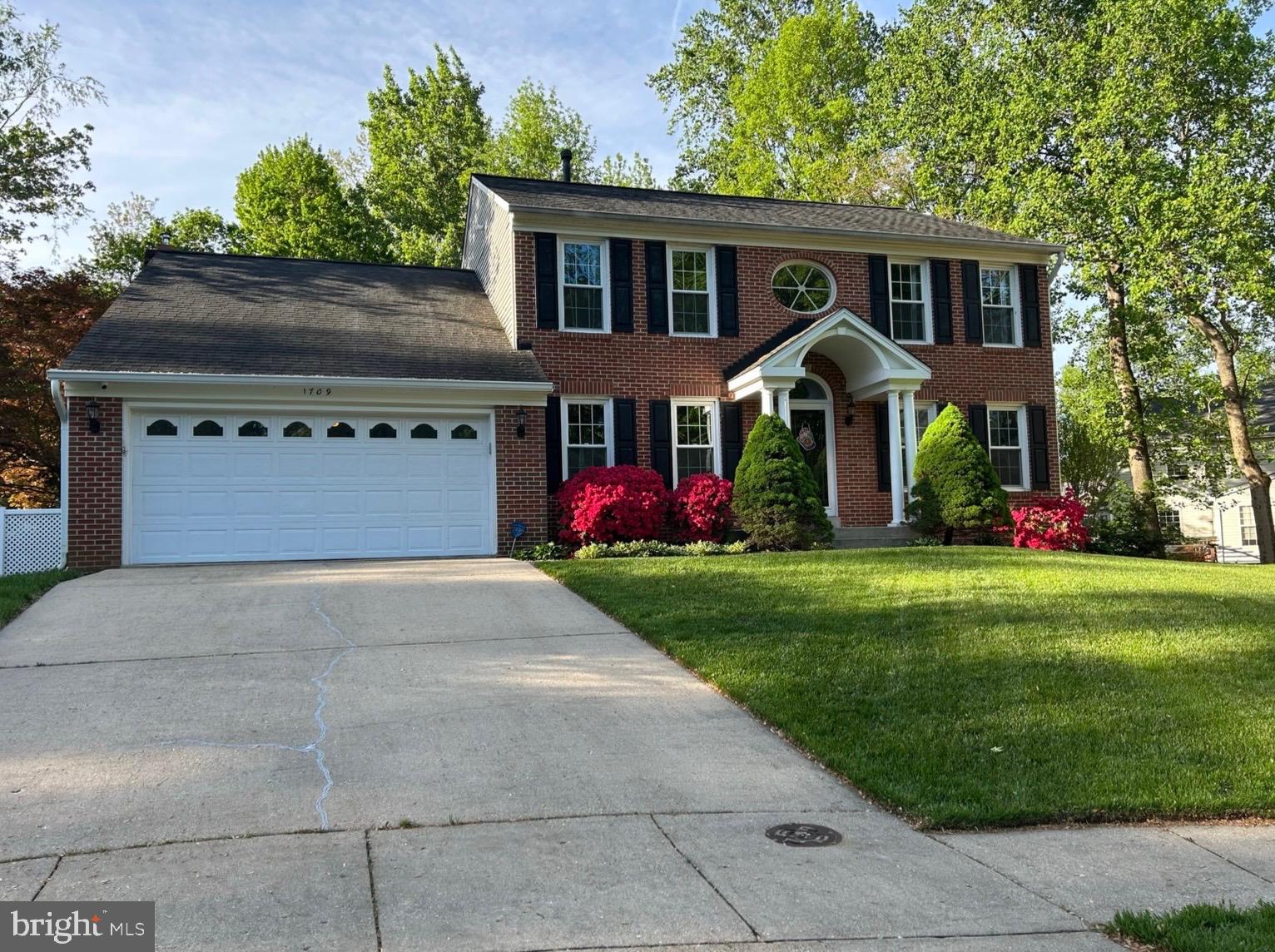 1709 BLOOMSBERRY COURT