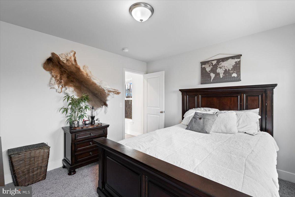 ESTATES OF BUCKINGHAM - Residential