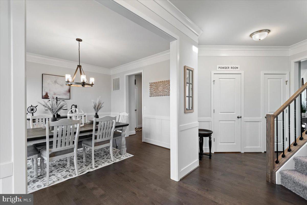 ESTATES OF BUCKINGHAM - Residential