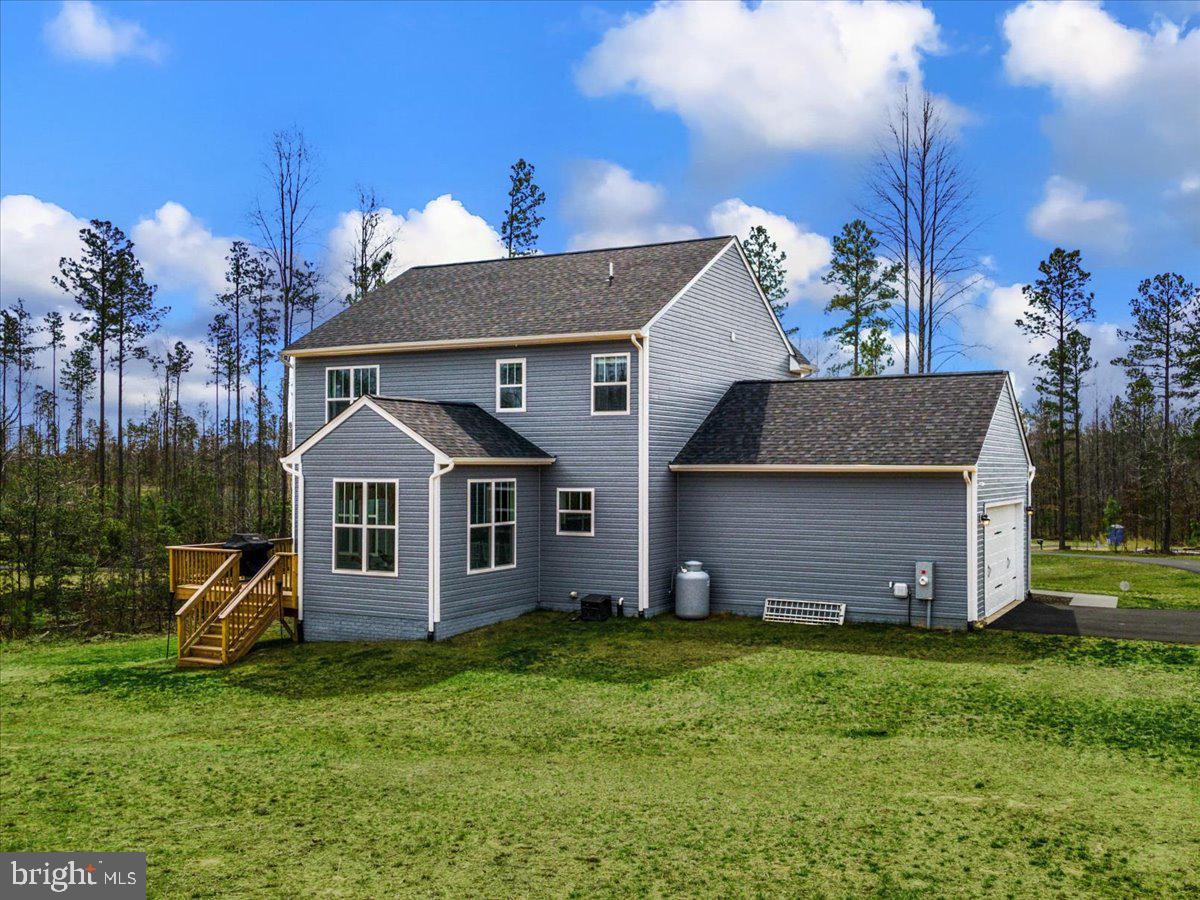 ESTATES OF BUCKINGHAM - Residential