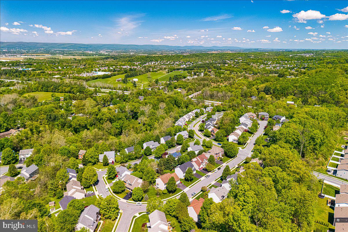 WINDING RIDGE - Residential
