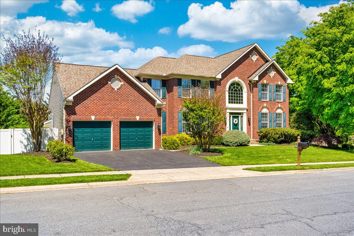 WINDING RIDGE - Residential
