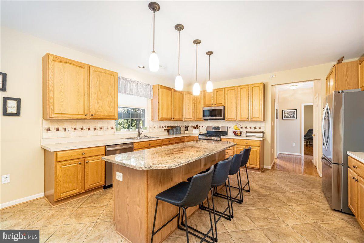 WINDING RIDGE - Residential