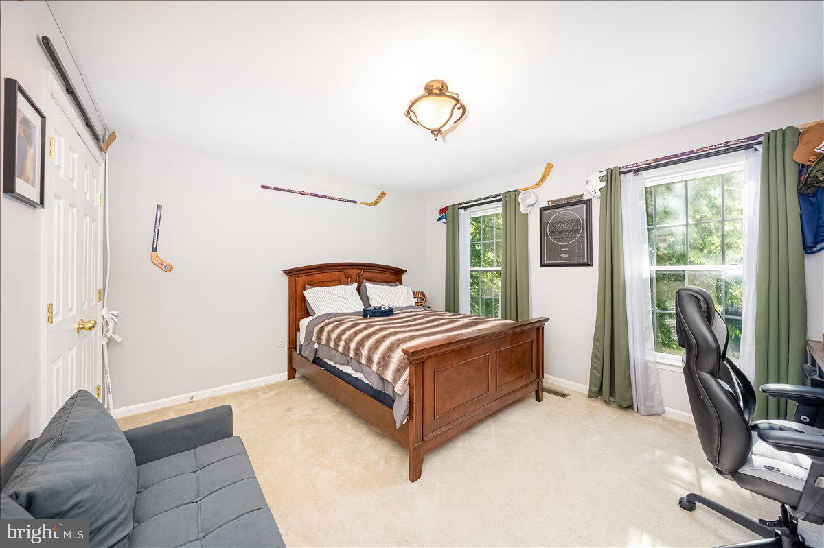 WINDING RIDGE - Residential