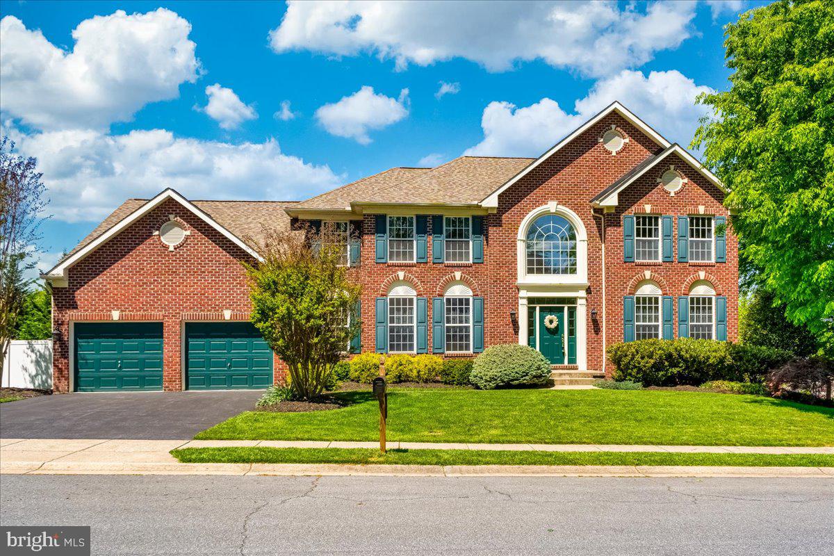 WINDING RIDGE - Residential