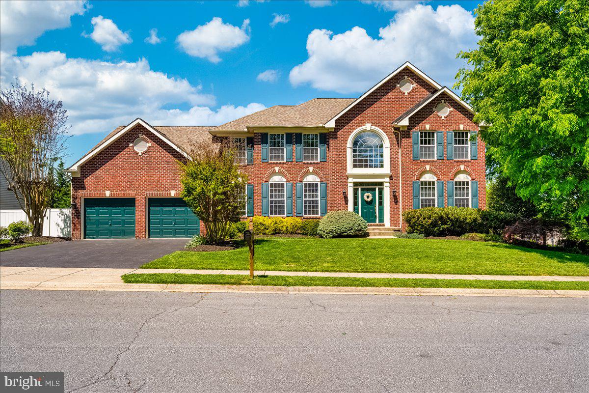 WINDING RIDGE - Residential