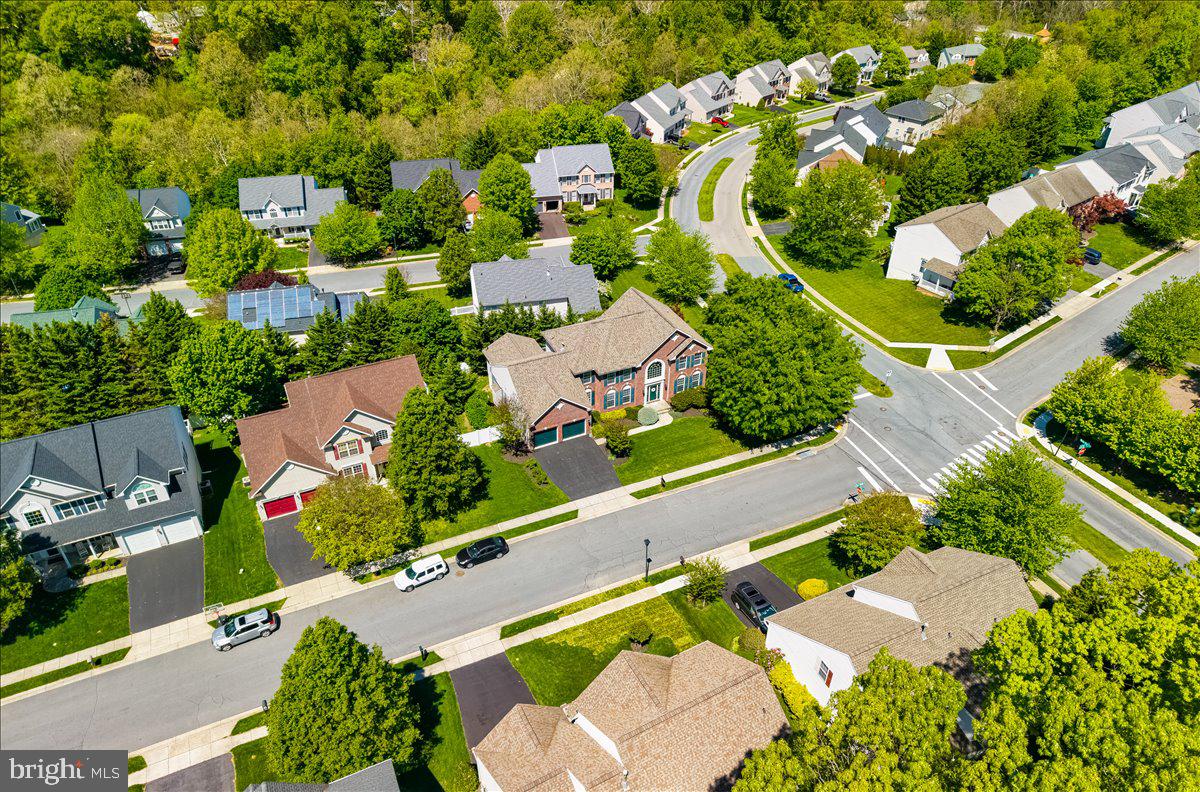 WINDING RIDGE - Residential