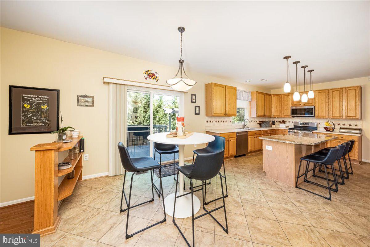 WINDING RIDGE - Residential