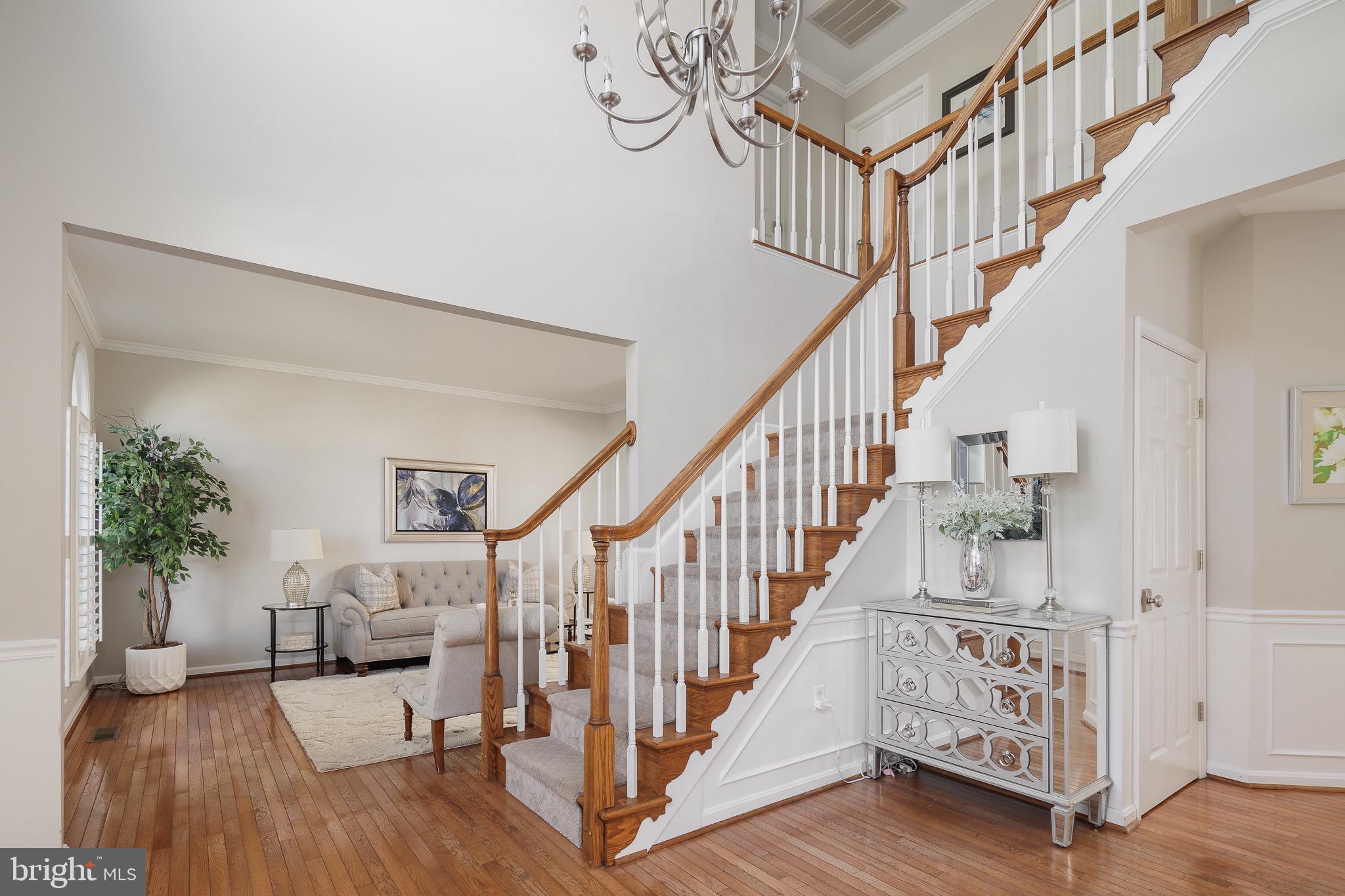 ASHBURN VILLAGE - Residential