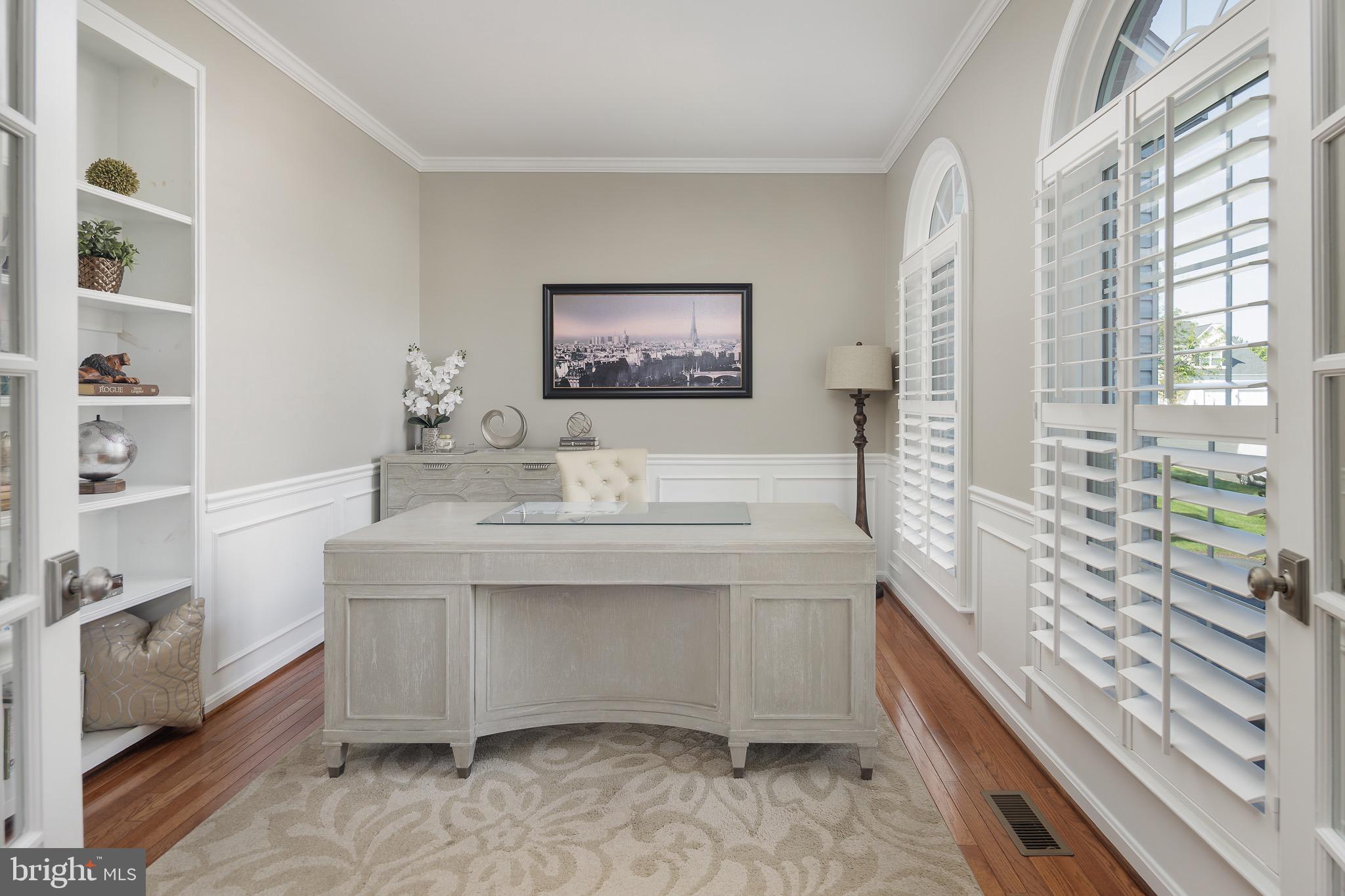 ASHBURN VILLAGE - Residential