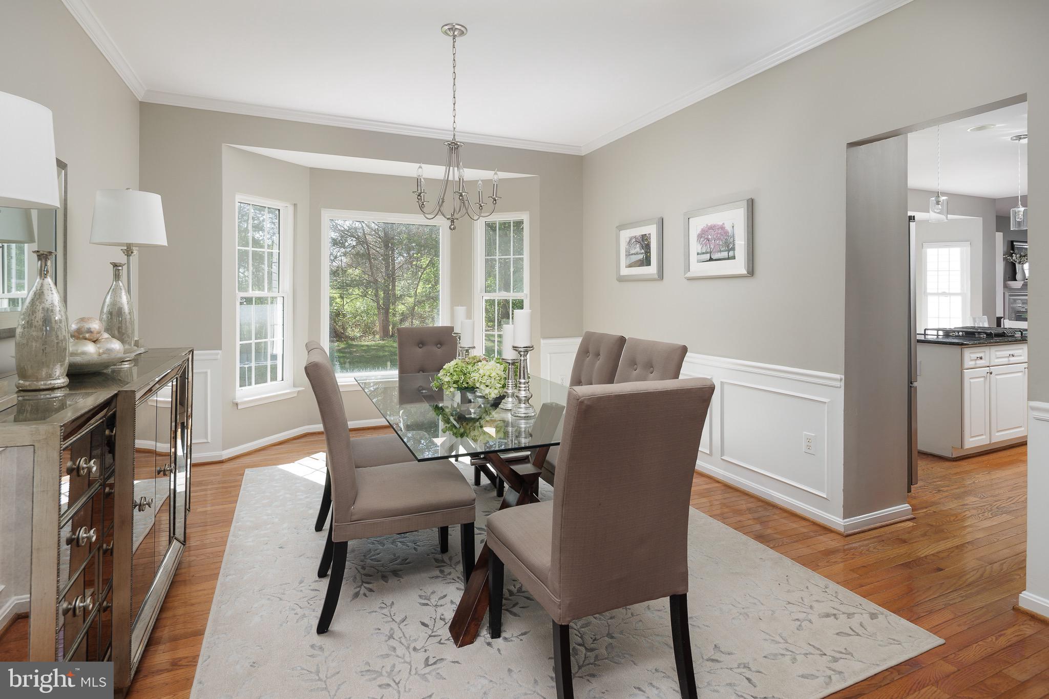 ASHBURN VILLAGE - Residential