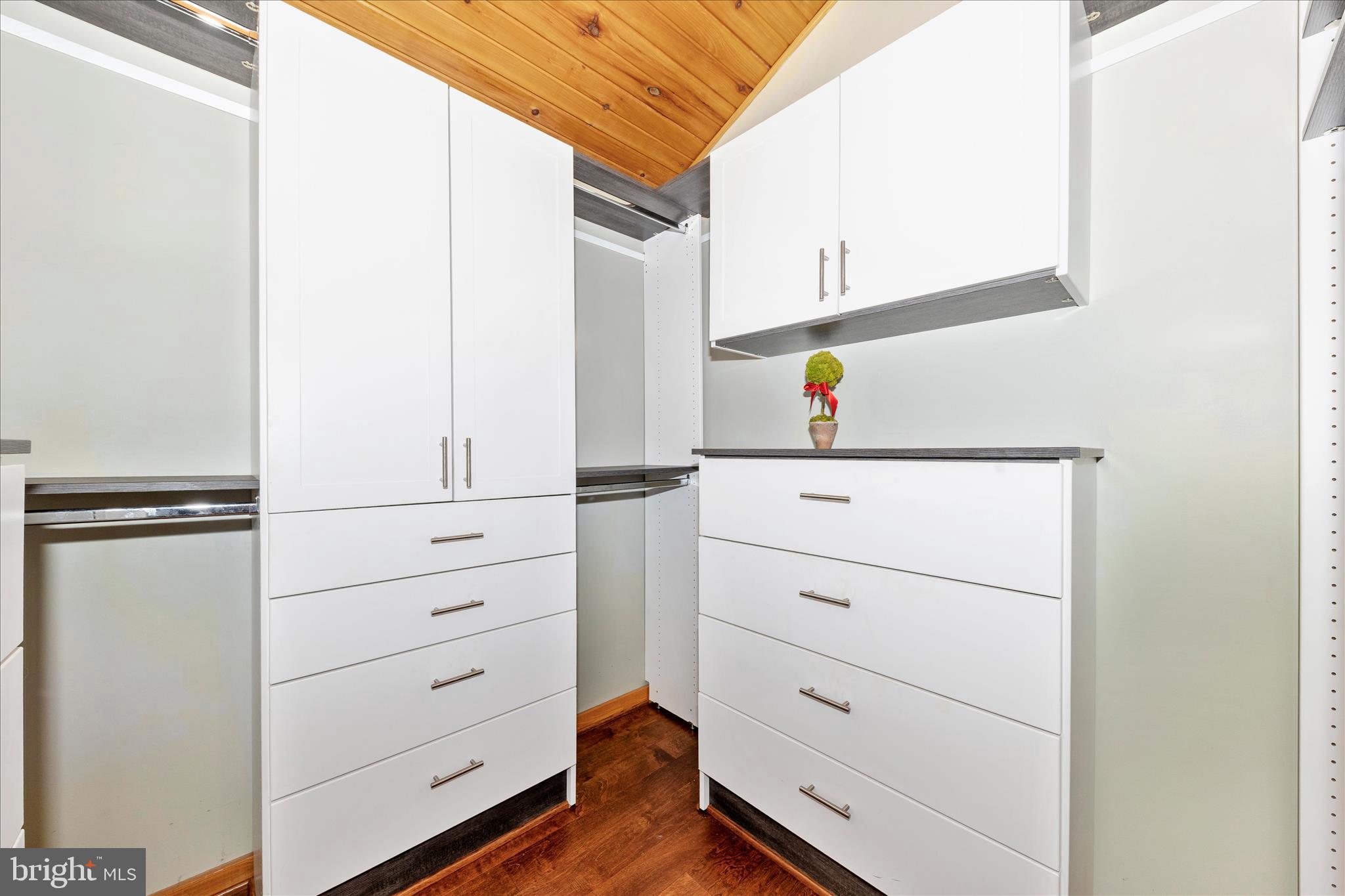 CATOCTIN ACRES - Farm