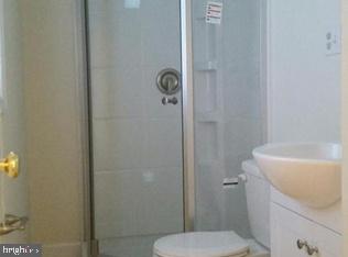 KENT ISLAND ESTATES - Residential Lease