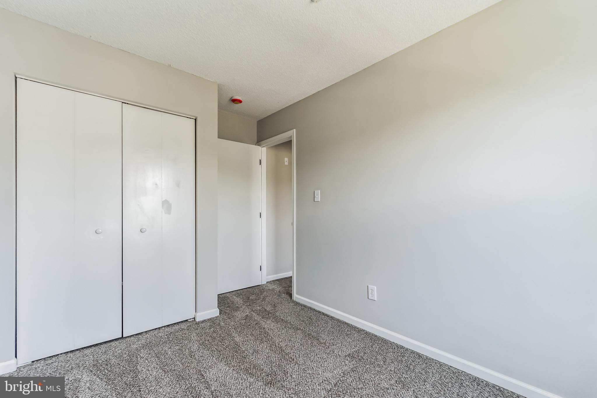 RIVERSIDE - Residential