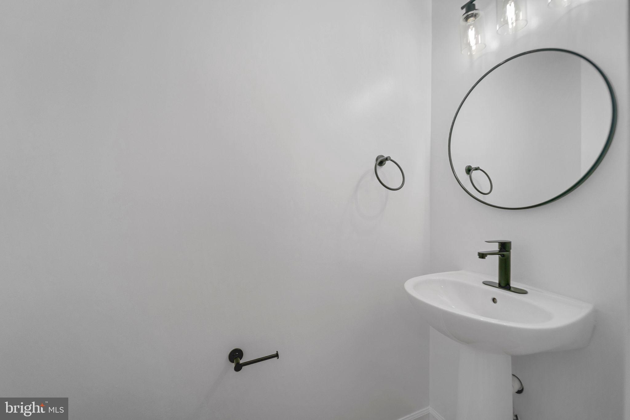 RIVERSIDE - Residential