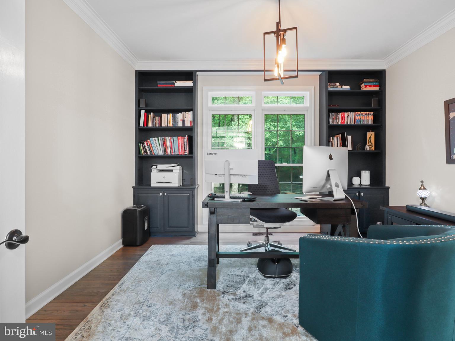 ESTATES AT ROSELAND - Residential