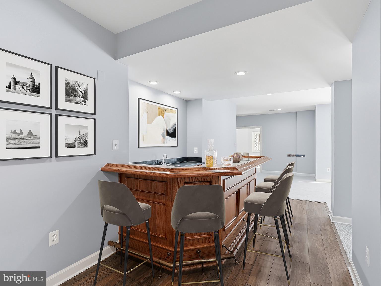 ESTATES AT ROSELAND - Residential