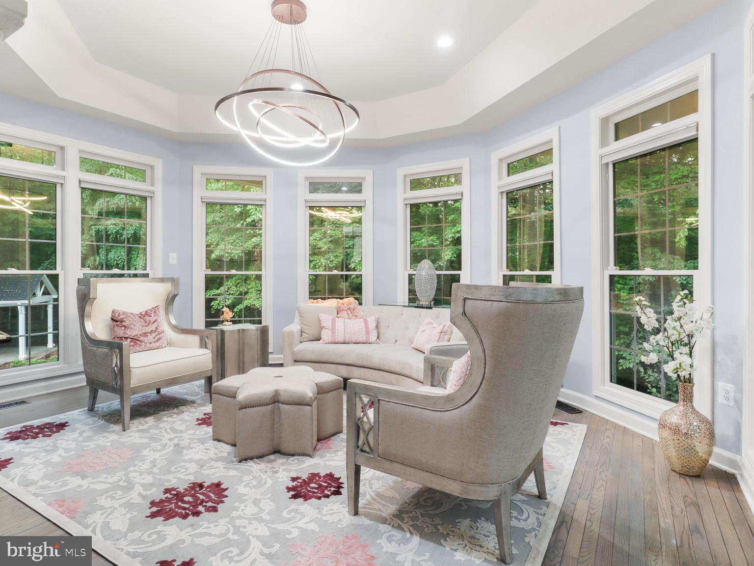 ESTATES AT ROSELAND - Residential