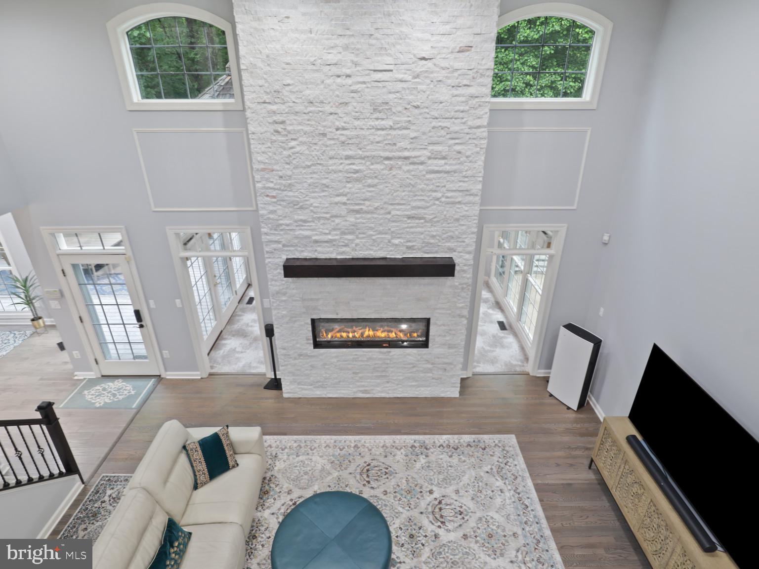 ESTATES AT ROSELAND - Residential