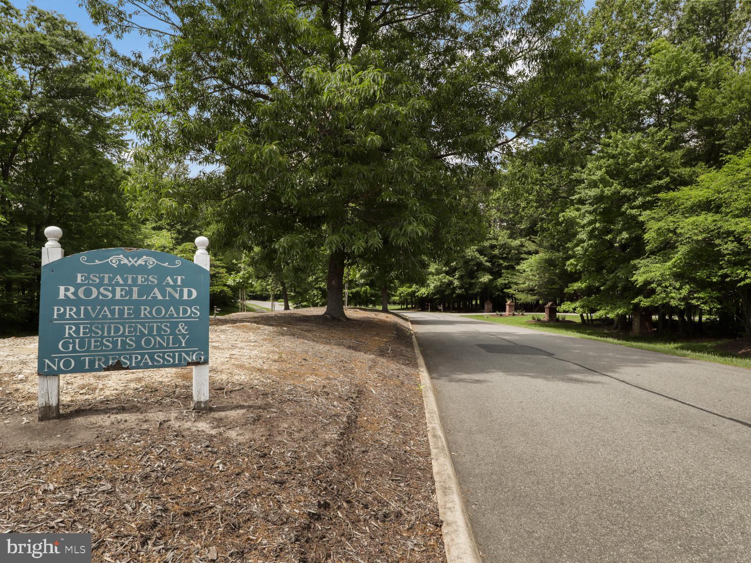 ESTATES AT ROSELAND - Residential