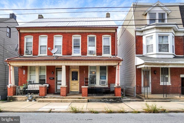1423 W KING ST, YORK, PA 17404 - Image d45cb2e122bb2ee955386ce81bc5f44e/1606288820