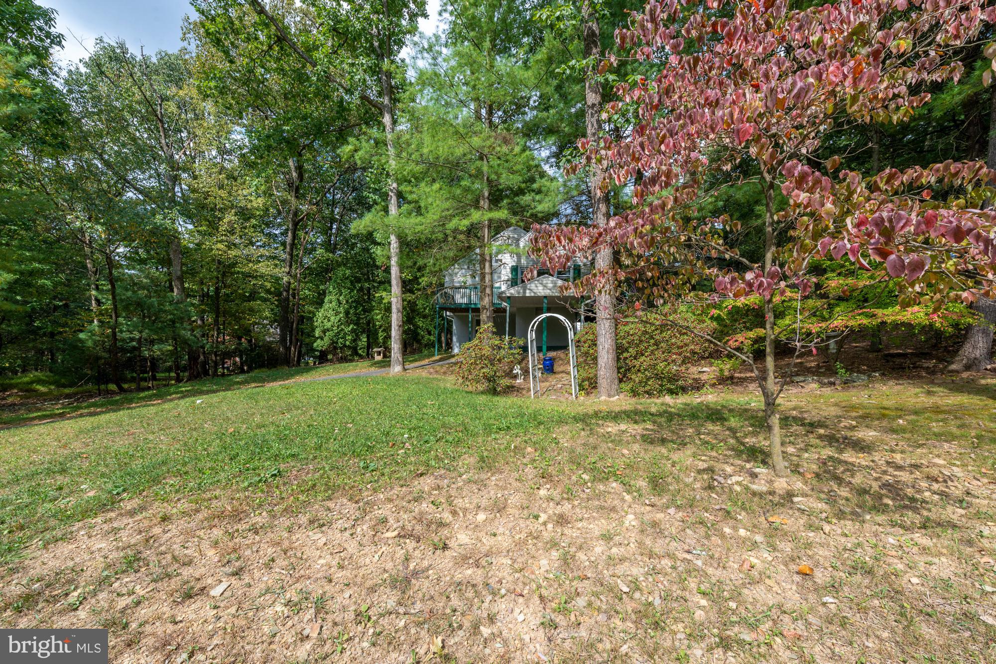 LAKE WYNONAH - Residential