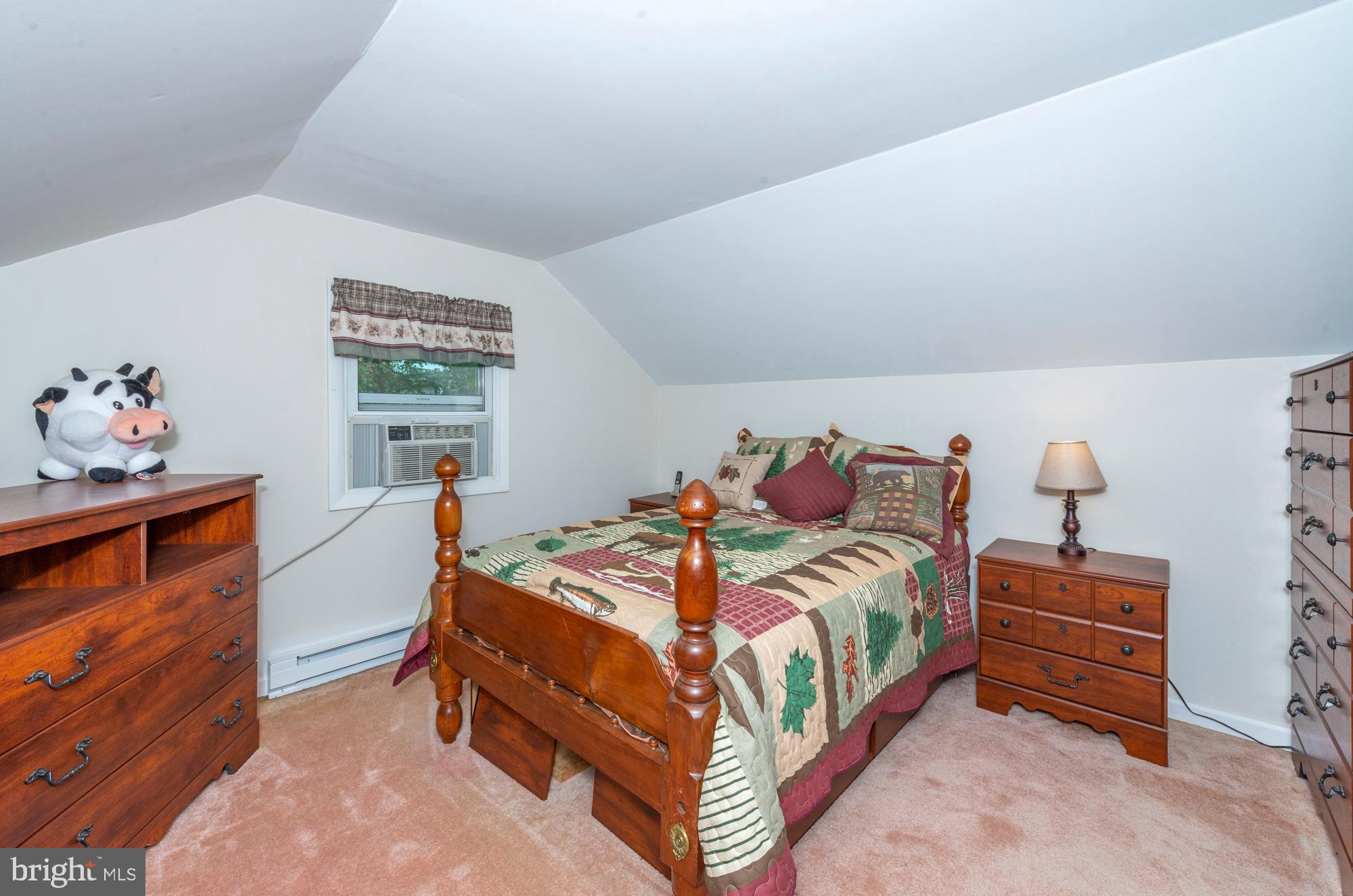 LAKE WYNONAH - Residential