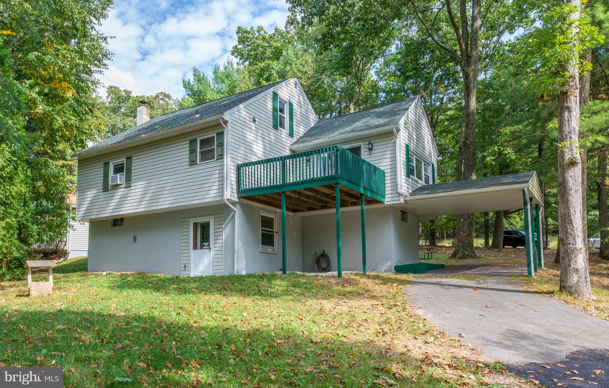 LAKE WYNONAH - Residential