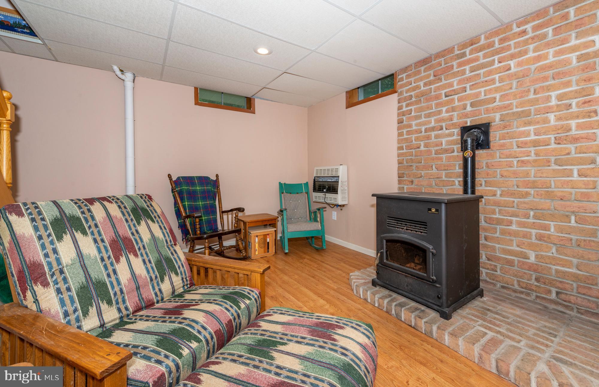 LAKE WYNONAH - Residential