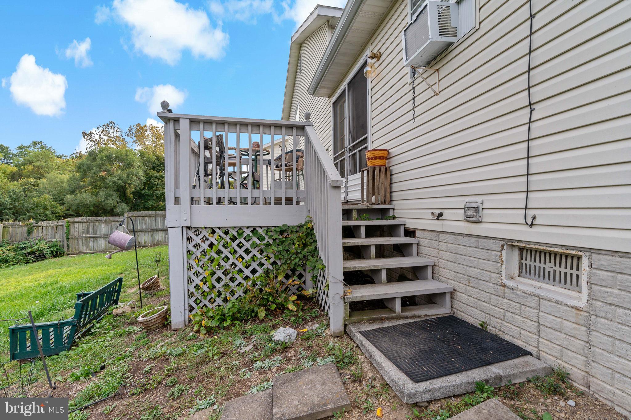 WILDFLOWER CREEK ESTATES - Residential