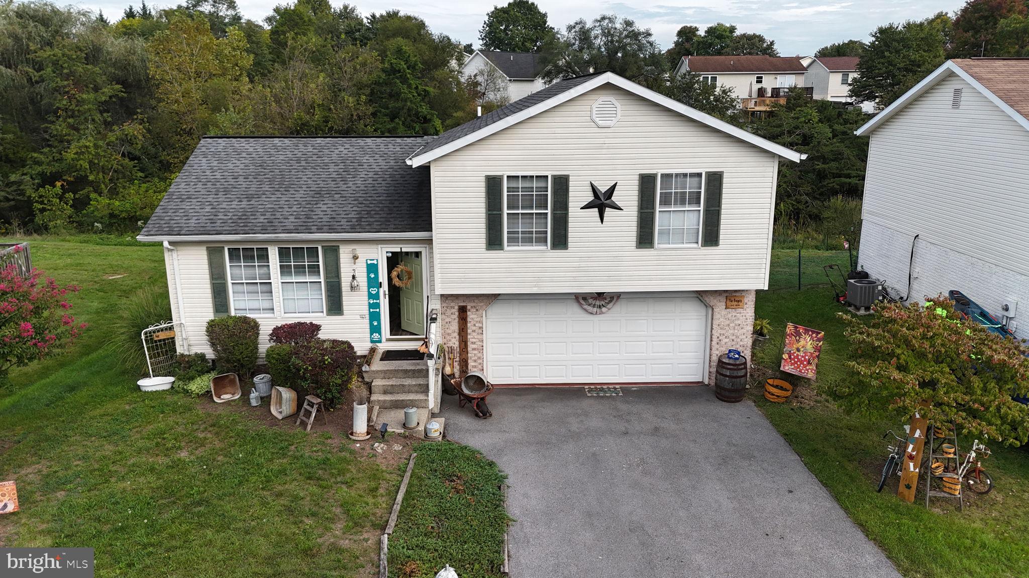 WILDFLOWER CREEK ESTATES - Residential