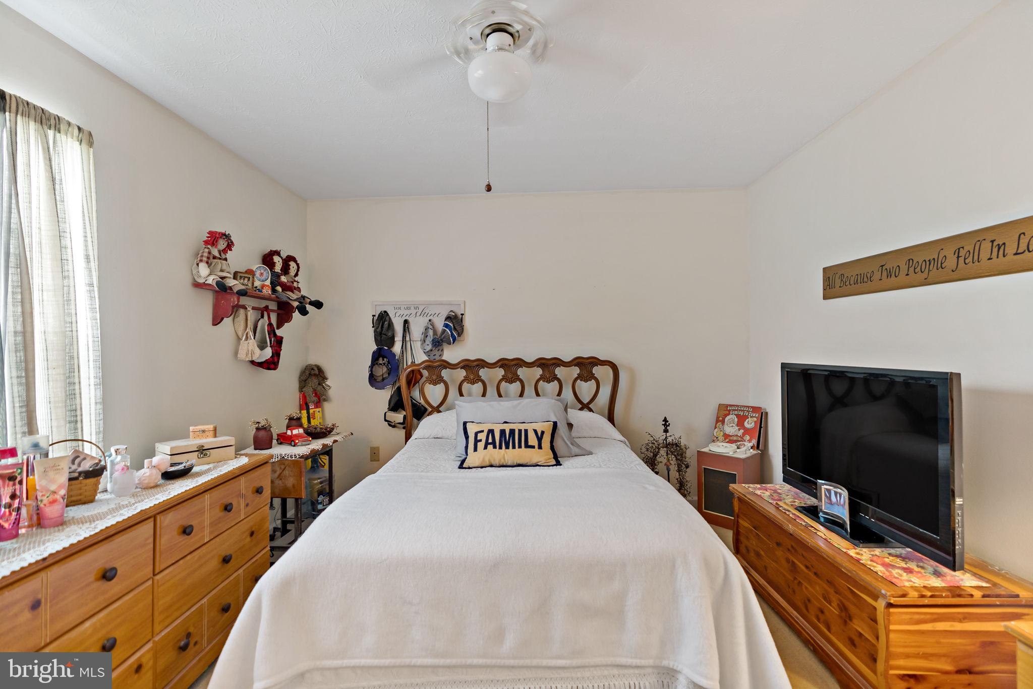 WILDFLOWER CREEK ESTATES - Residential