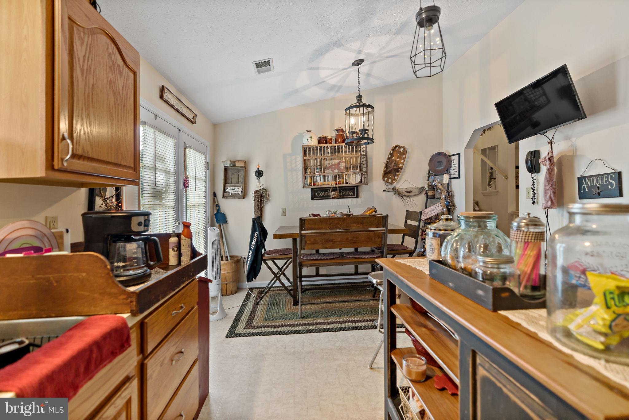 WILDFLOWER CREEK ESTATES - Residential