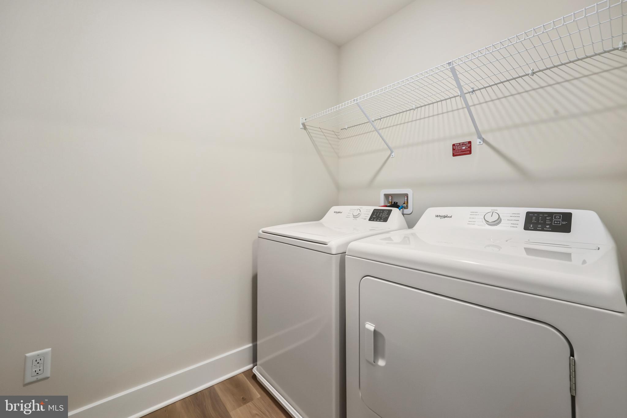 RETREAT AT WINDING CREEK - Residential Lease