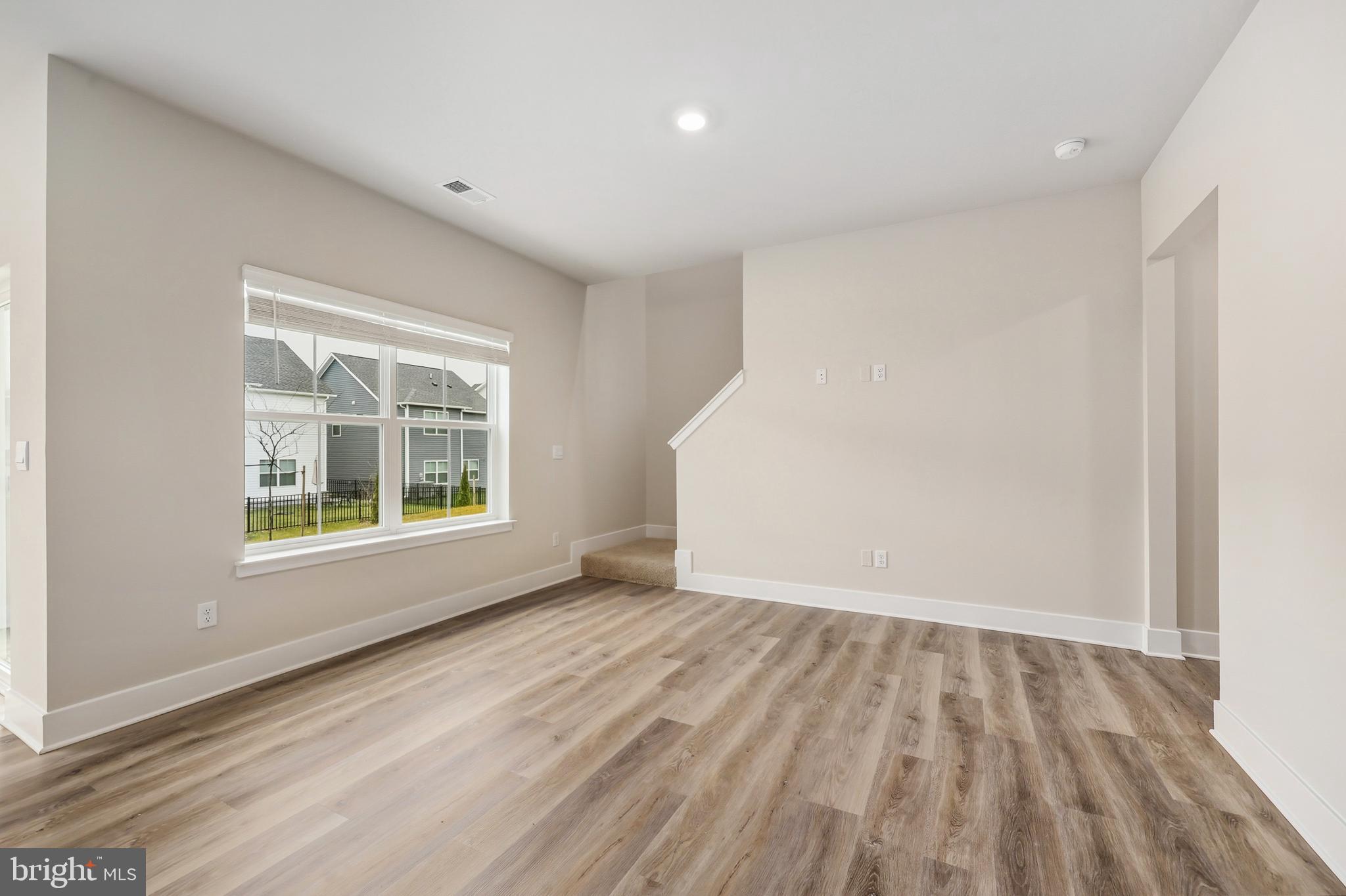 RETREAT AT WINDING CREEK - Residential Lease