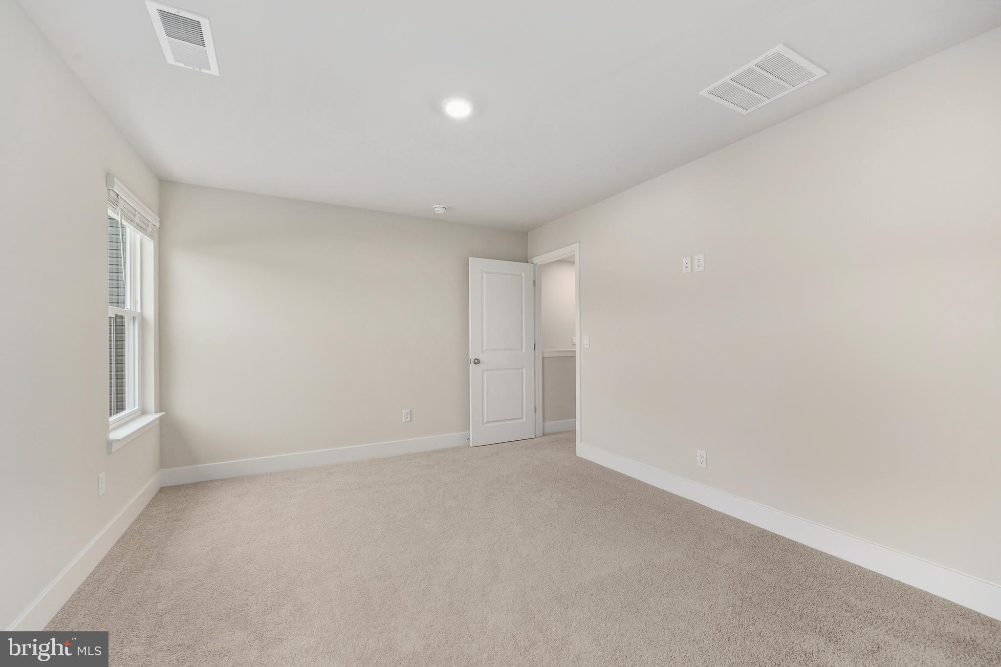 RETREAT AT WINDING CREEK - Residential Lease