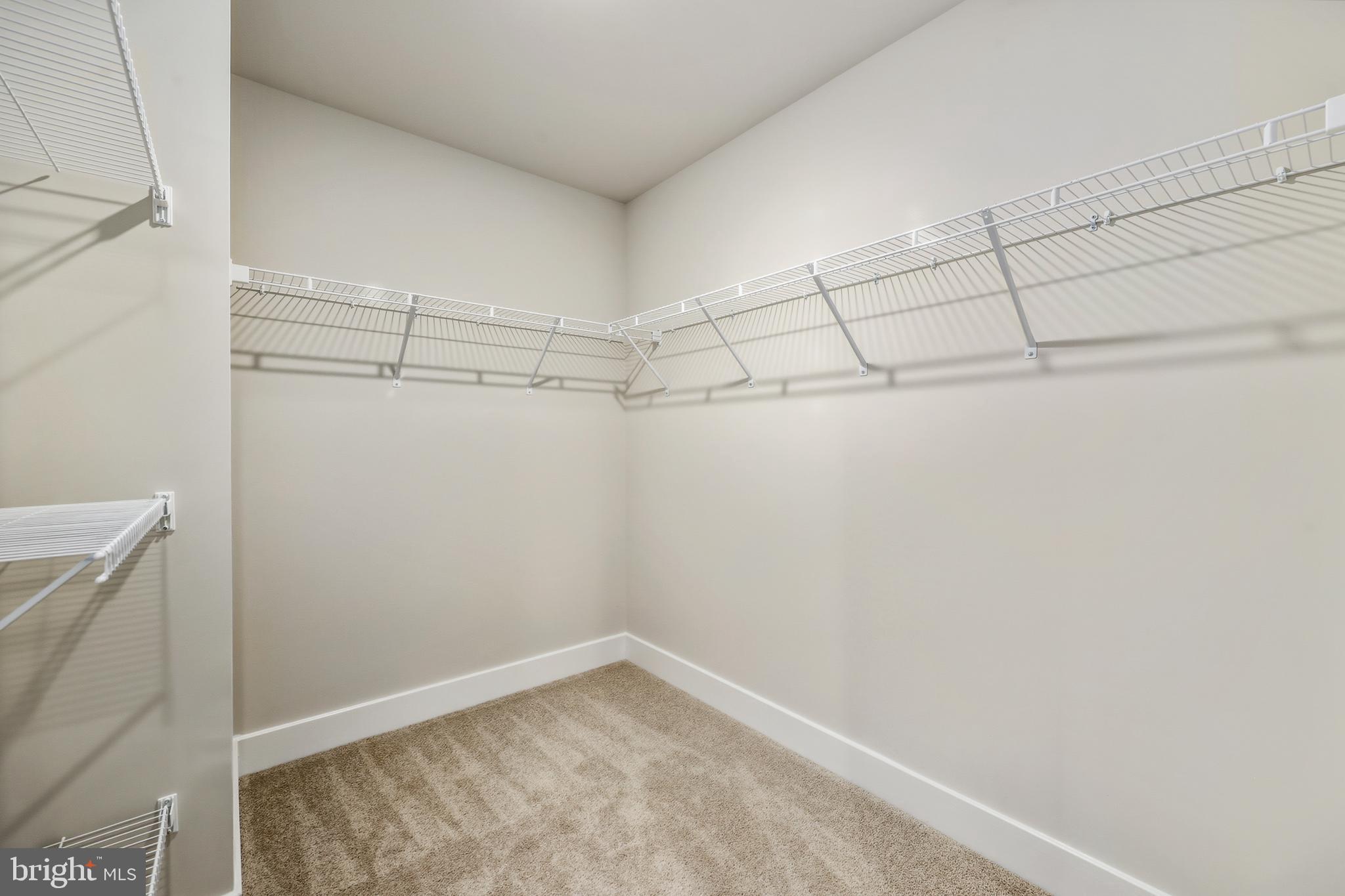 RETREAT AT WINDING CREEK - Residential Lease