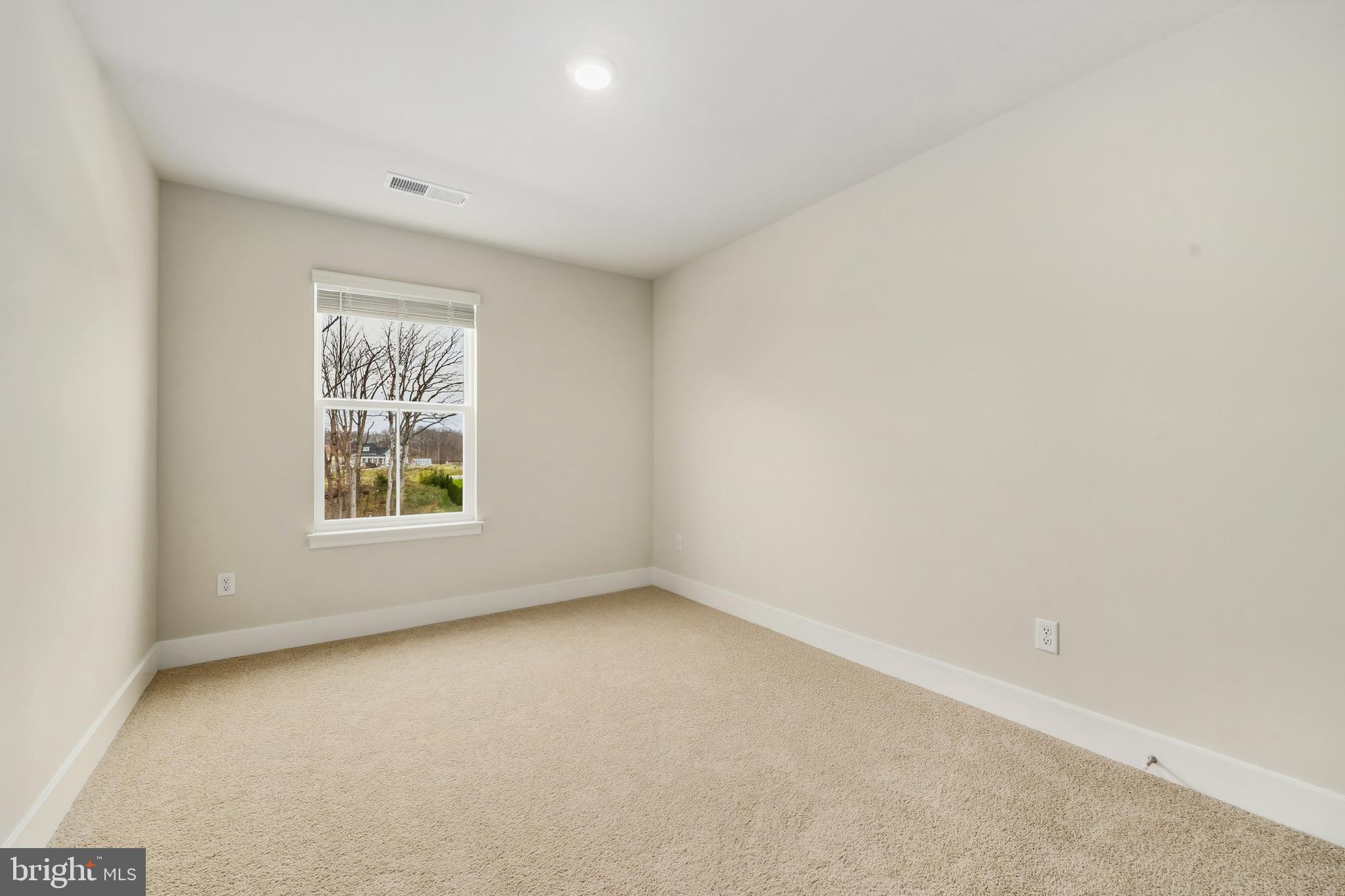 RETREAT AT WINDING CREEK - Residential Lease