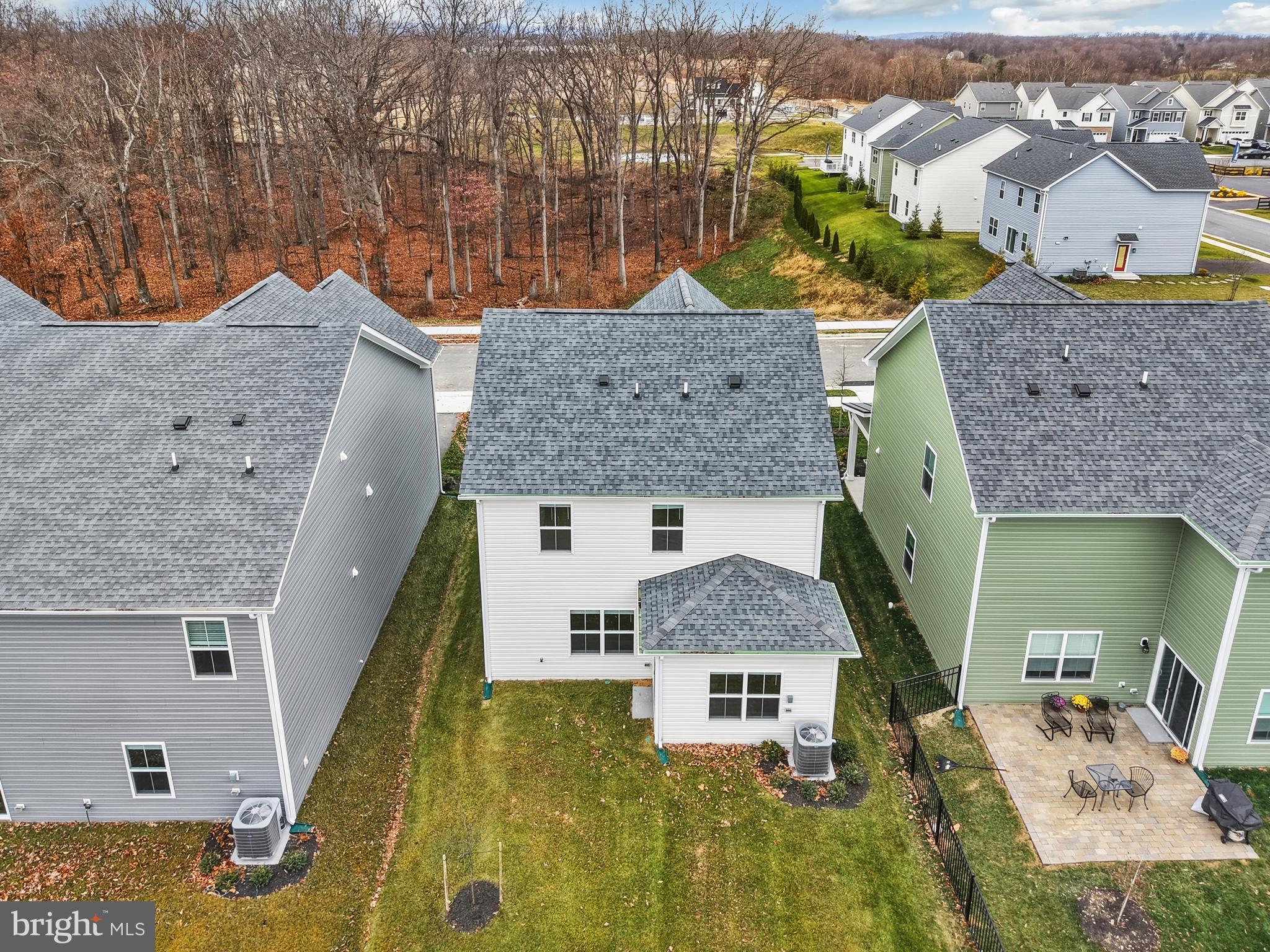 RETREAT AT WINDING CREEK - Residential Lease