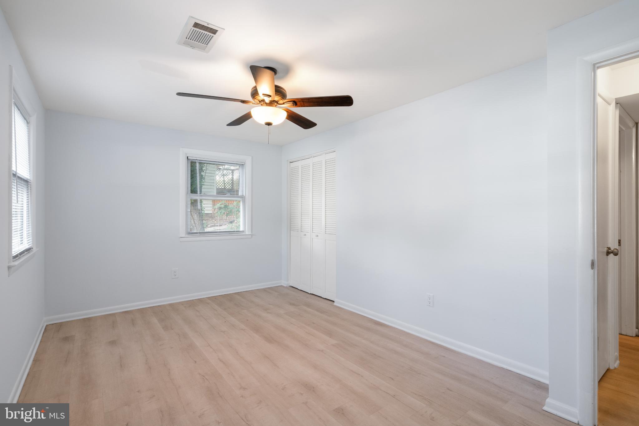 ROLLING VALLEY - Residential