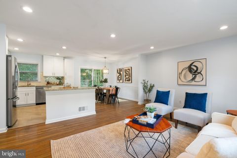 7105 GALGATE DRIVE SPRINGFIELD VA 22152