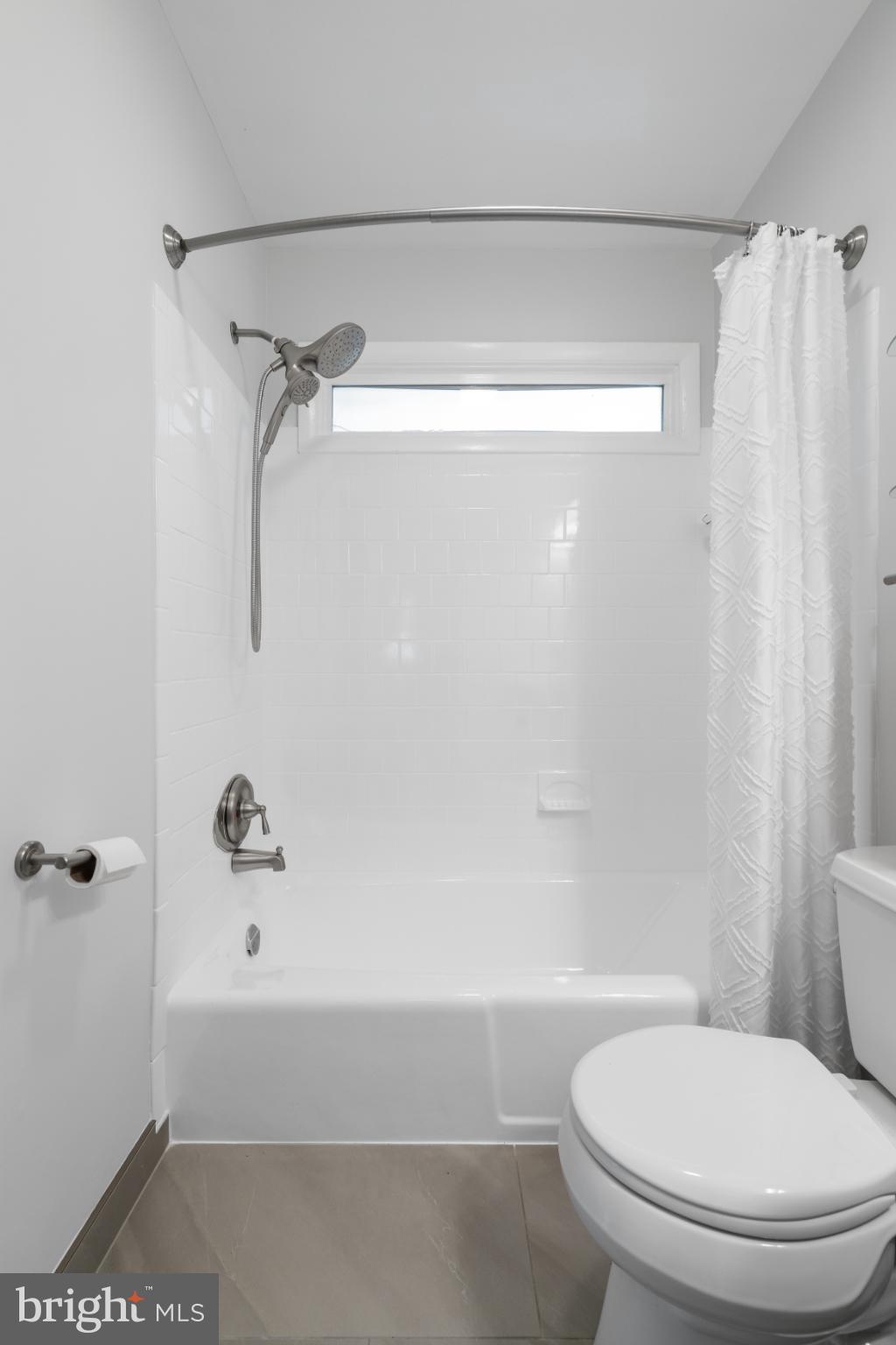 ROLLING VALLEY - Residential