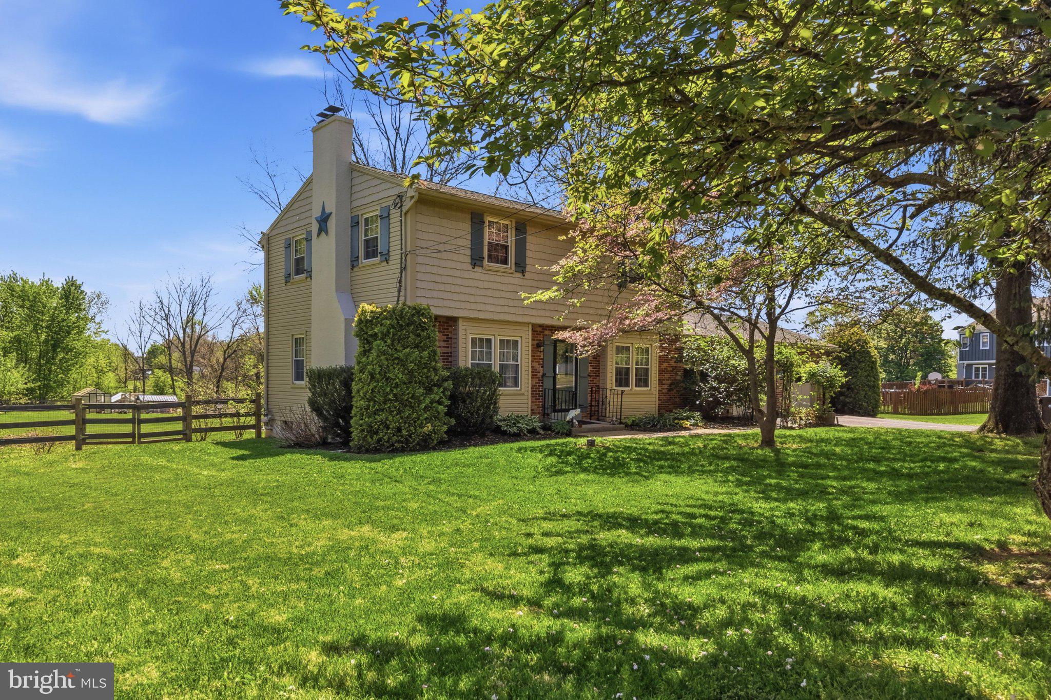 17 DERSTINE ROAD
