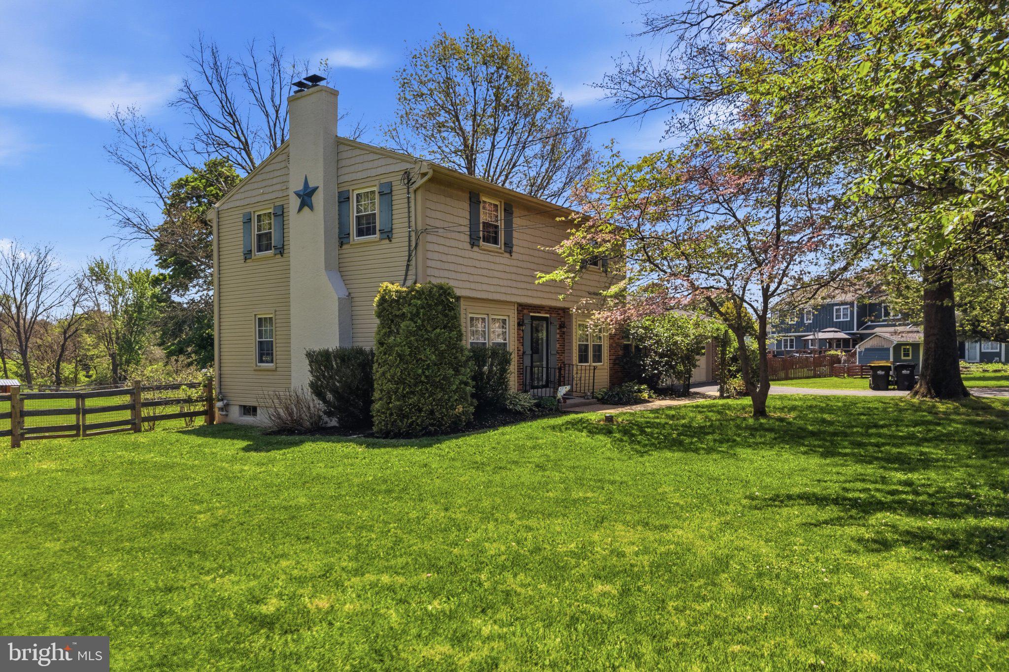17 DERSTINE ROAD