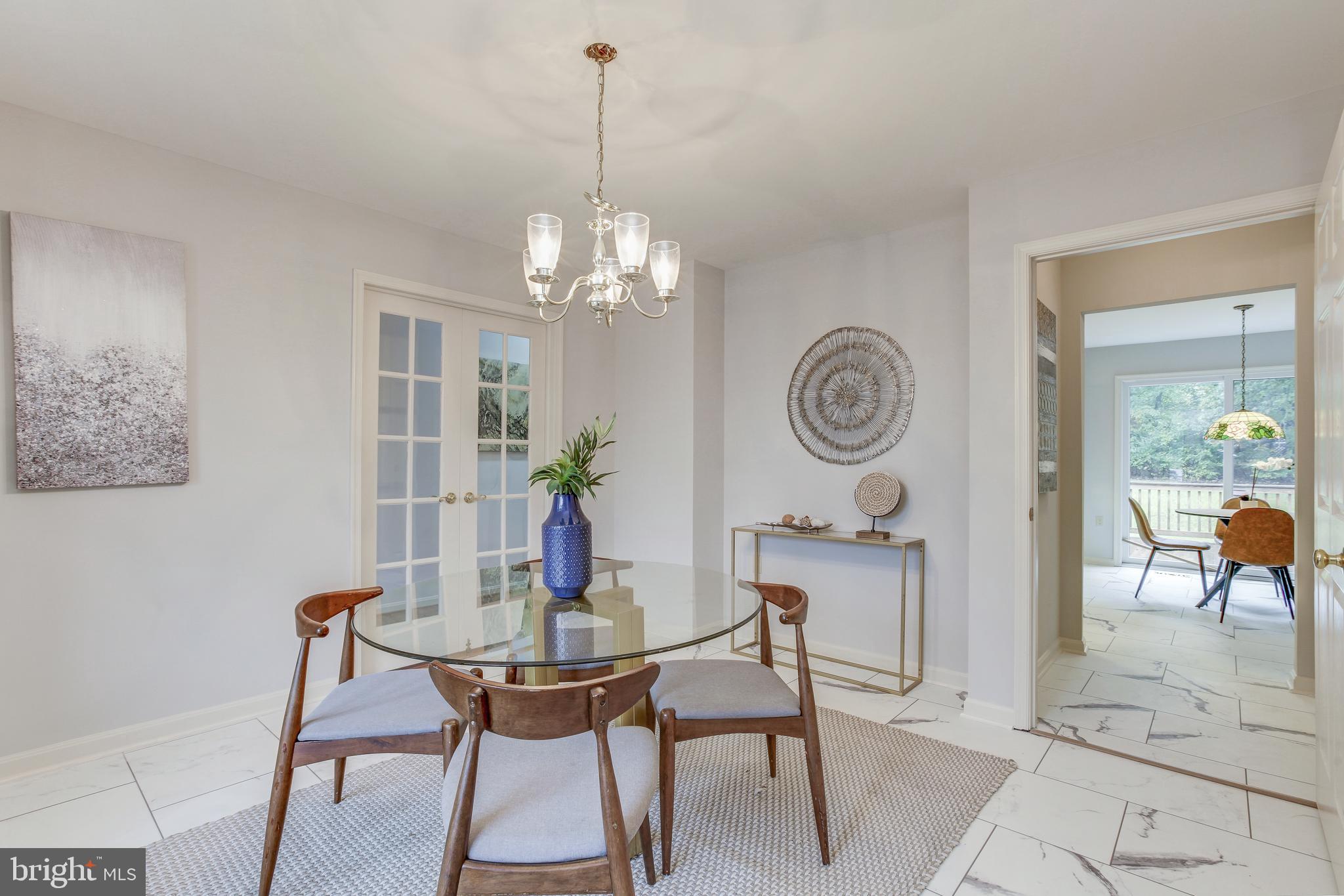 BUCKINGHAM HILLS - Residential